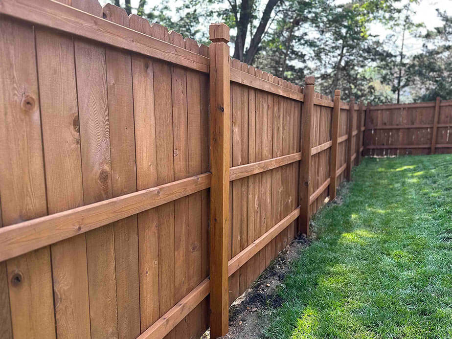 Spring Hill Kansas residential and commercial fencing